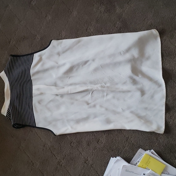 Tibi ladies silk top- longer in back than front - Picture 5 of 5